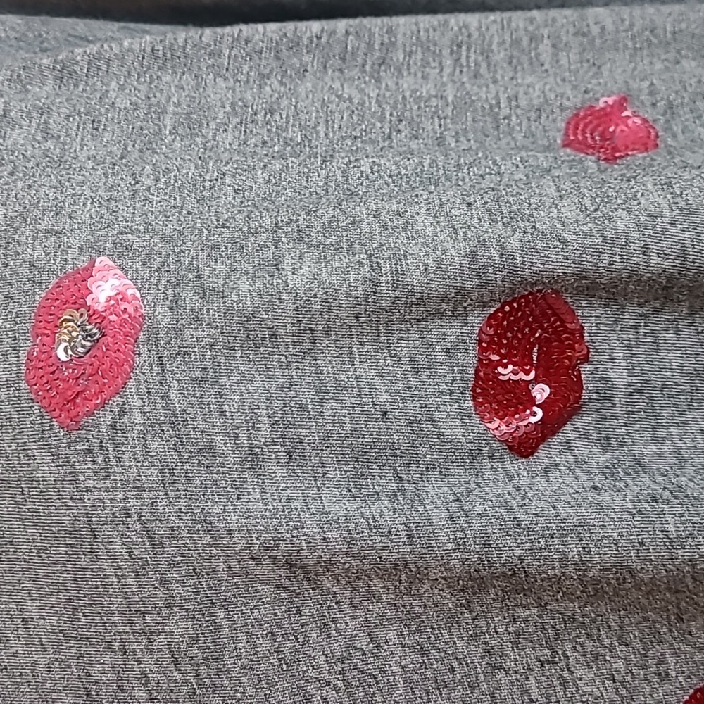 Lane Bryant Sequined Lips Tee Shirt - Picture 5 of 12